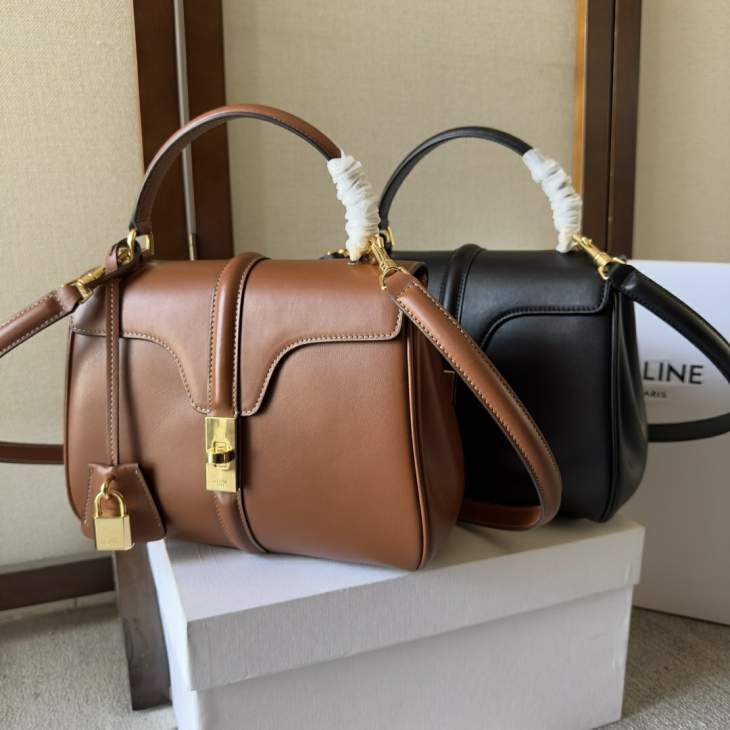 Picture of Celine Handbags _SKUfw225667536fw